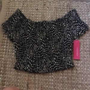 Off the shoulder bandage top!